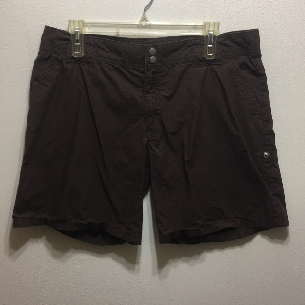 Gap shorts 12